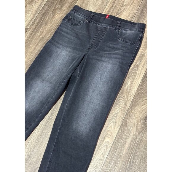 SPANX VINTAGE BLACK Wash STRAIGHT Leg pull-on Jeans #20355R-Size LARGE - Picture 2 of 11